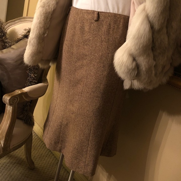 Ann Taylor LOFT Women’s Skirt - Picture 4 of 5